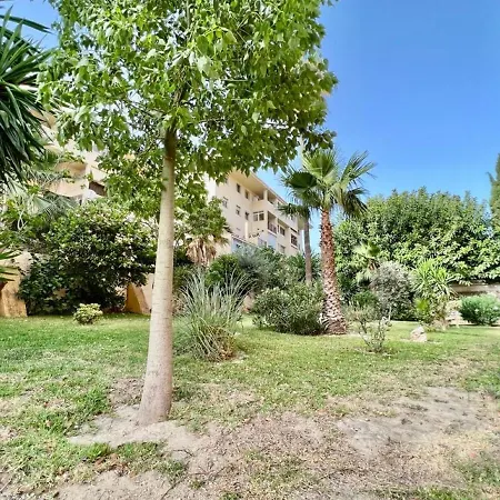 Great In The Piscis Building, Located In Coast Apartment *